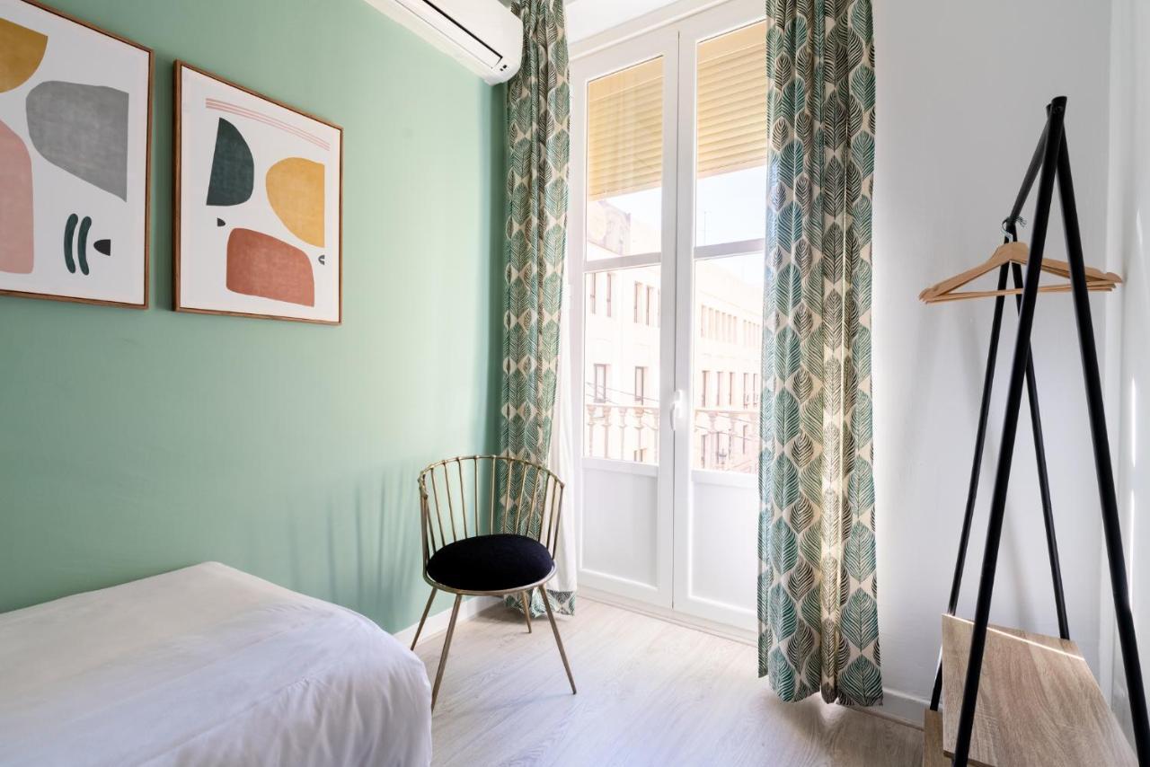 Apartments Ole - Tetuan セビリア エクステリア 写真