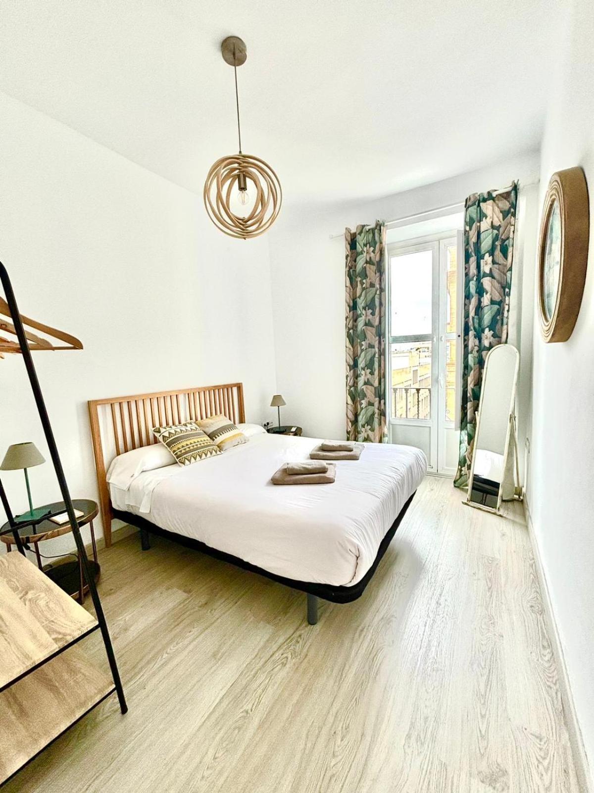 Apartments Ole - Tetuan セビリア エクステリア 写真